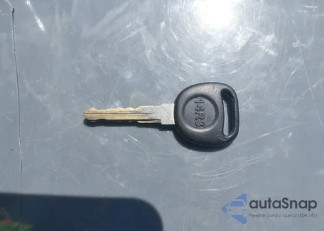 1998 Saturn Sl2 из США, поврежденный, VIN 1G8ZJ5274WZ299860